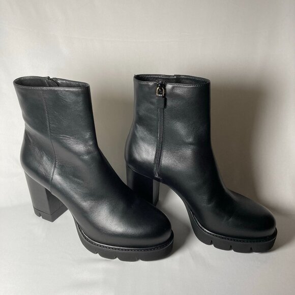 Stuart Weitzman Ande Leather Block-Heel Booties - Picture 5 of 7